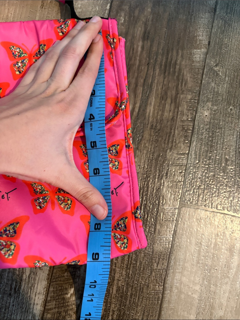 Betsey Johnson Pink Butterfly Lunch Tote - Picture 6 of 7